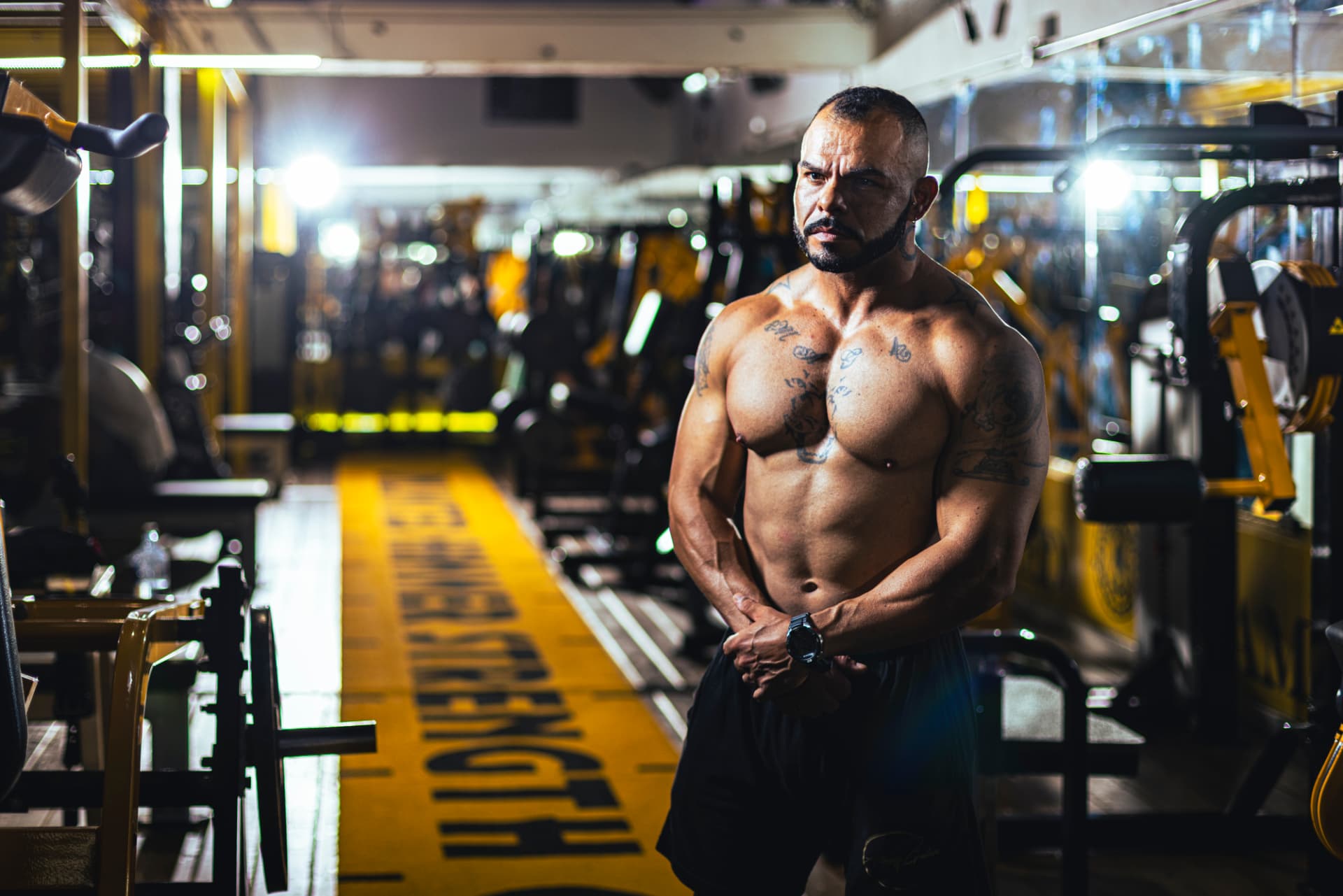 Michael Greenland training in the gym in Tenerife