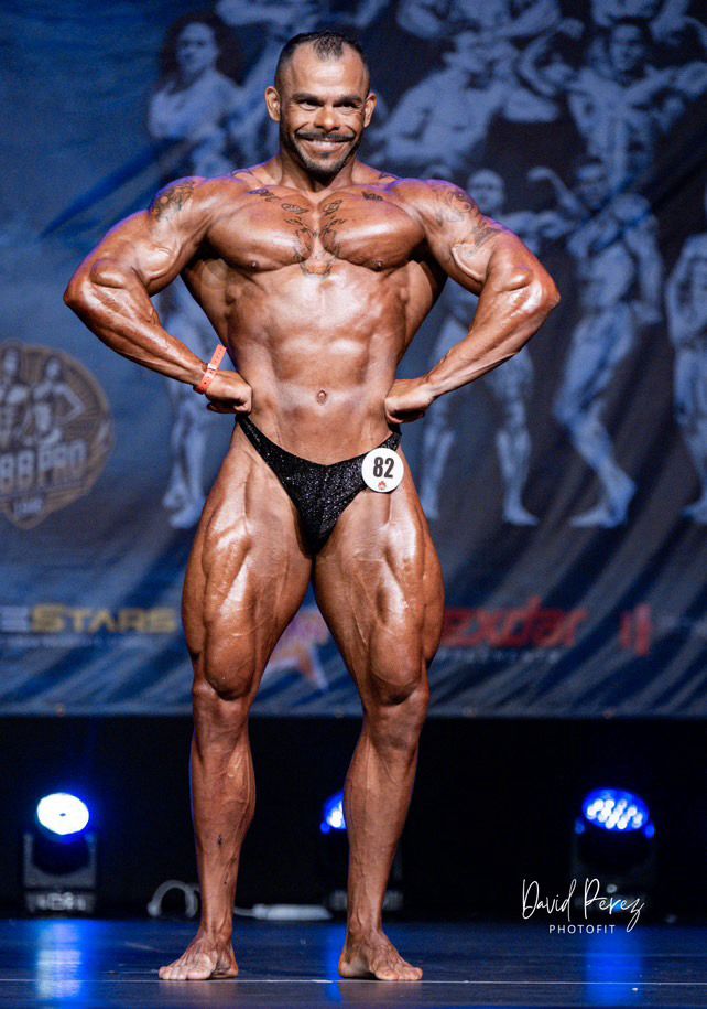 Front lat spread